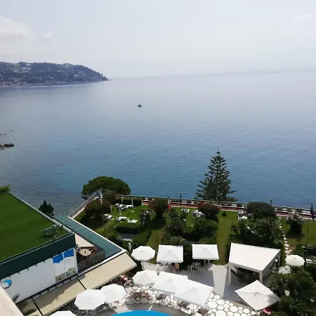 Grand Del Mare & Hotell
