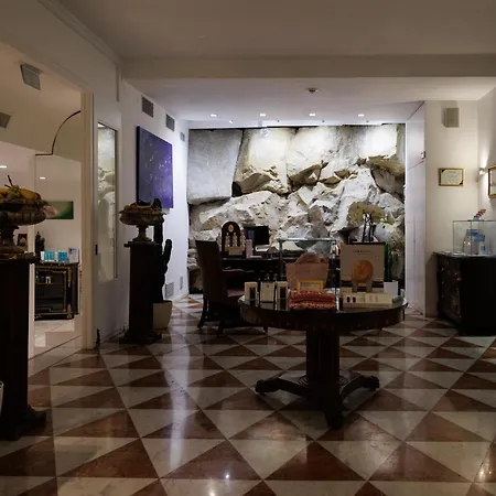 Hotel Grand Del Mare & Bordighera