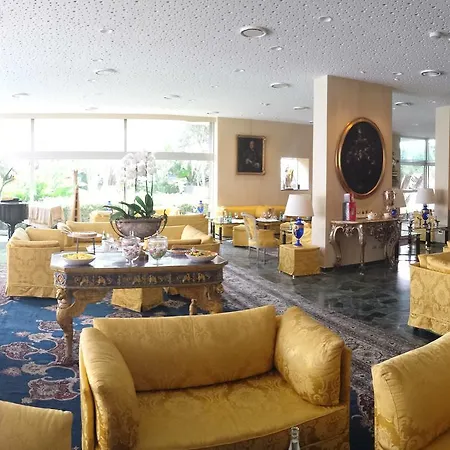 Hotel Grand Del Mare &