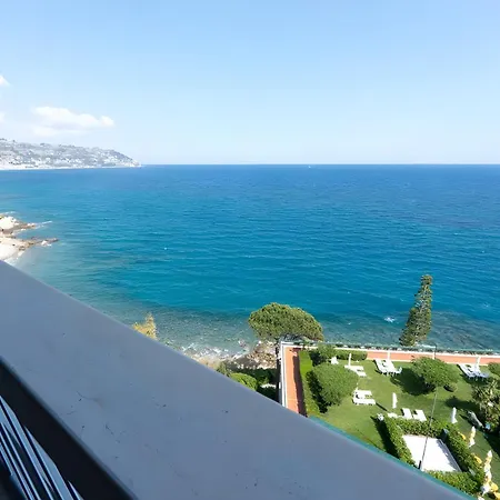 Grand Del Mare &