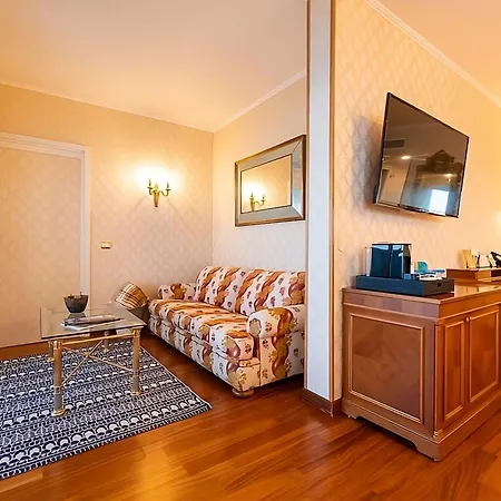 Grand Del Mare & 5*
