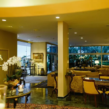 Hotel Grand Del Mare &