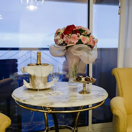 Grand Del Mare &