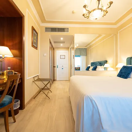 グランド デル マーレ アンド スパ 5* ボルディゲーラ