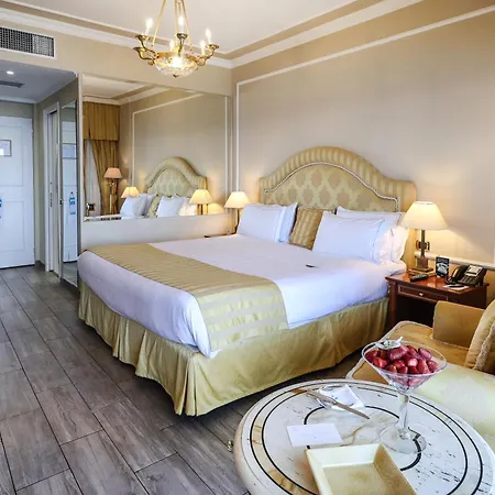 Hotel Grand Del Mare &