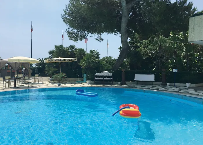 Grand Del Mare & 5* Bordighera