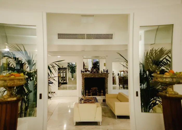 Grand Del Mare & 5* Bordighera