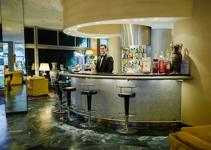 Grand Del Mare & 5* Bordighera