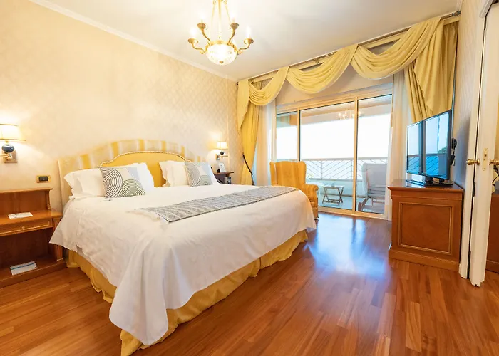 Grand Del Mare & 5* Bordighera