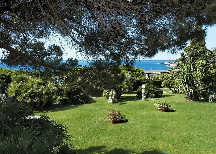 Grand Del Mare & Hotel